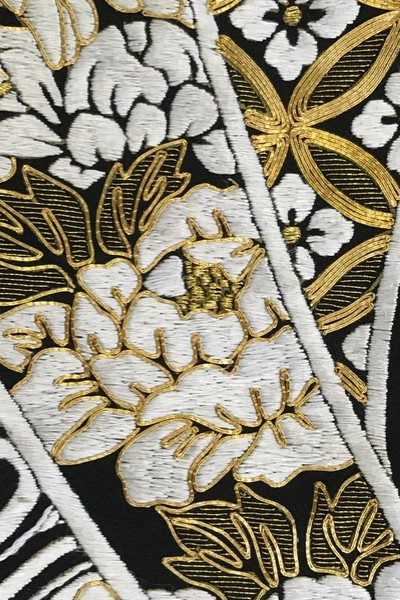 【全国往復送料無料】フルセットレンタル
留袖【8019 束ね花熨斗(総刺繍)】
着丈長め(164～170cm/13号まで)