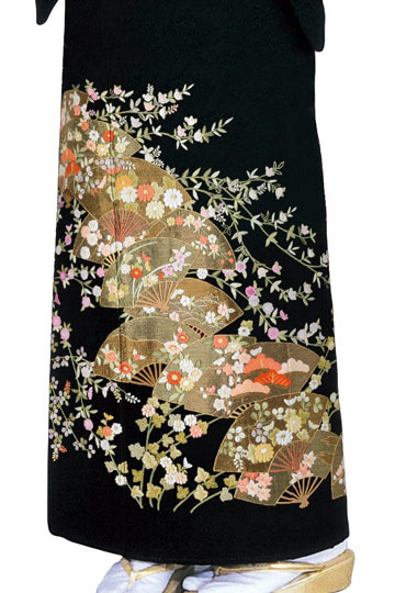 【全国往復送料無料】フルセットレンタル
留袖【002-260 草花に扇(総刺繍)】
普通巾(146～163cm/～13号まで)
