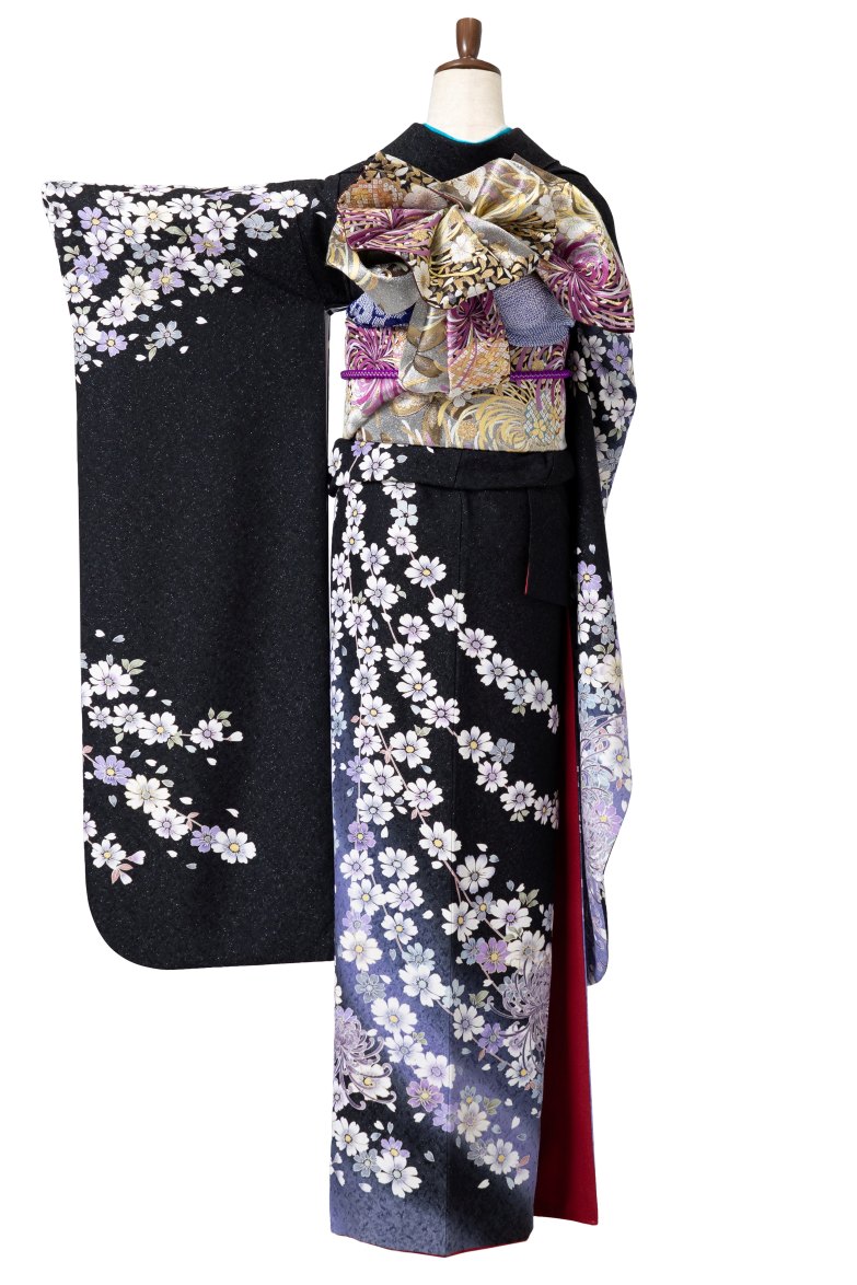 【全国往復送料無料】フルセットレンタル
振袖【540 黒地菊重ね】
M丈(155～166cm/13号まで)