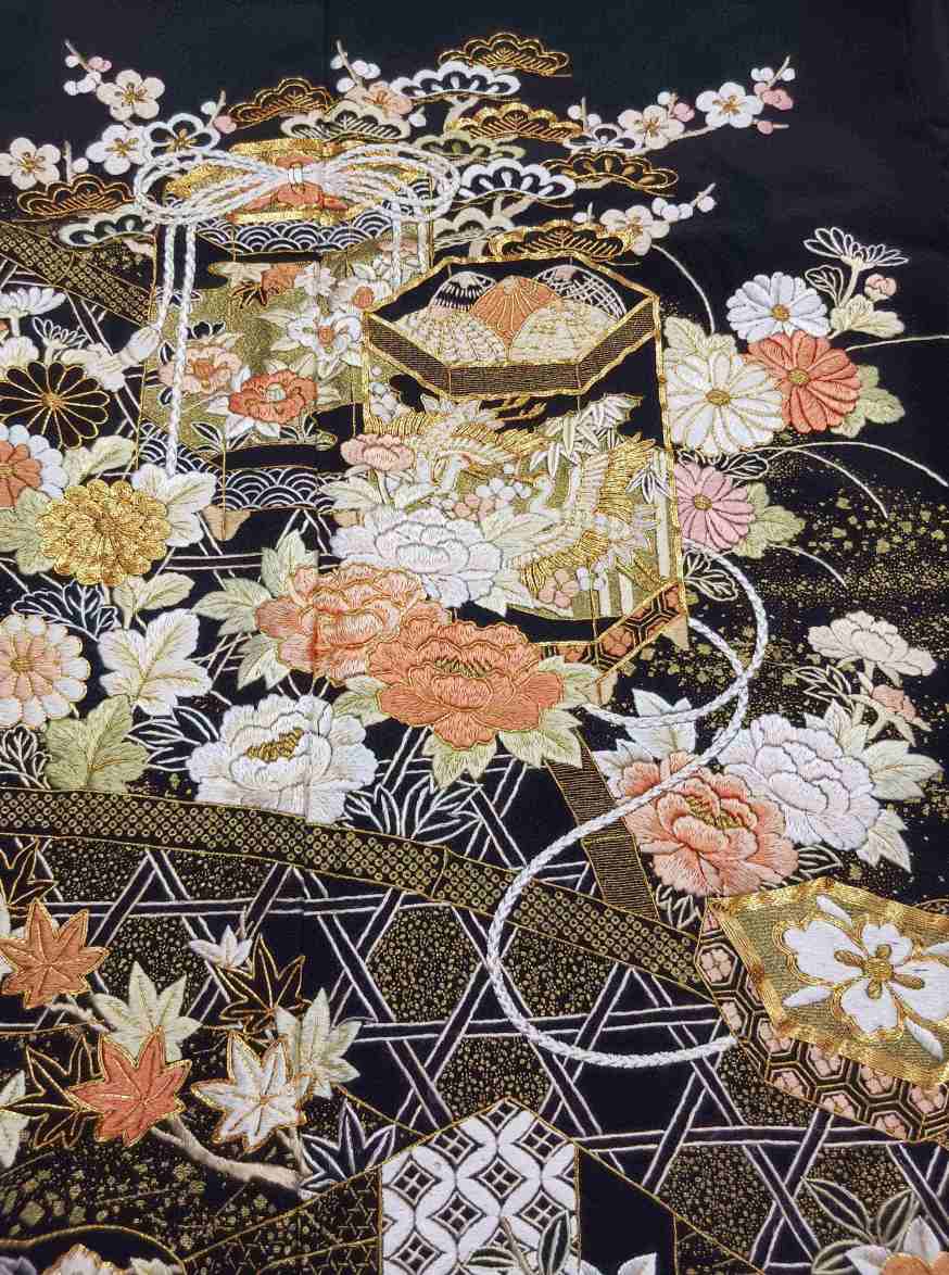 【全国往復送料無料】フルセットレンタル
留袖【6356 手刺繍 貝桶に四季花】
普通巾(146～163cm/～13号まで)